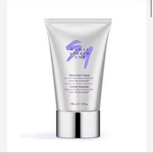 MONAT Blow Out Cream